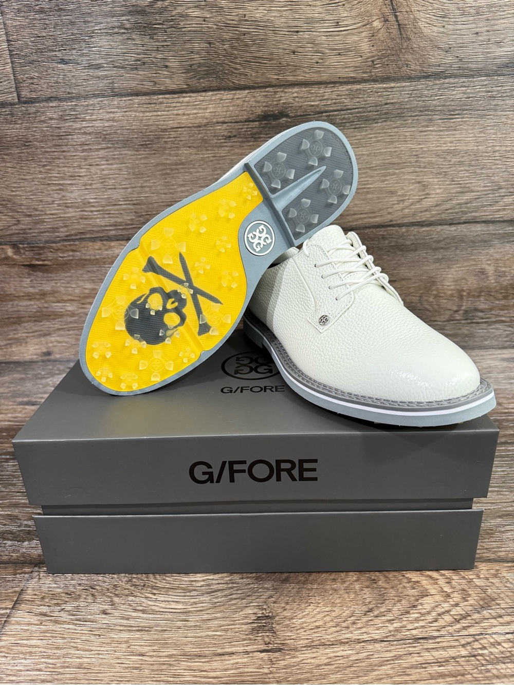 NEW G/FORE Gallivanter Golf Shoe MENS SZ 8 SNOW/ MONUMENT